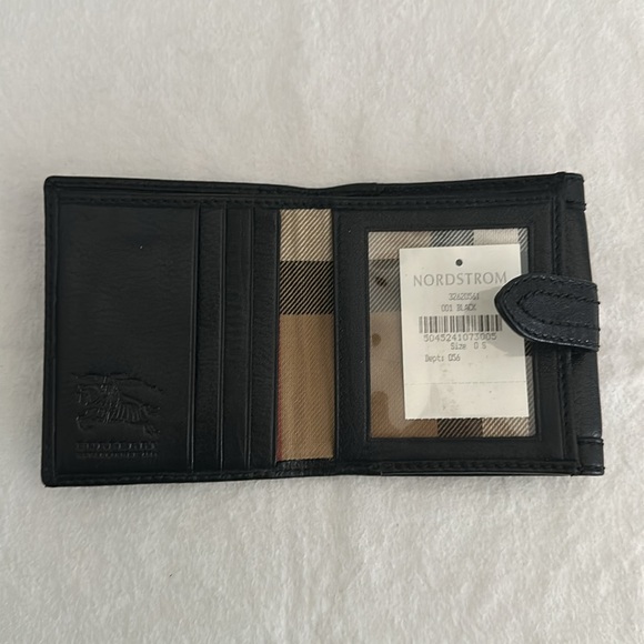 Burberry Small Wallet - Picture 3 of 6